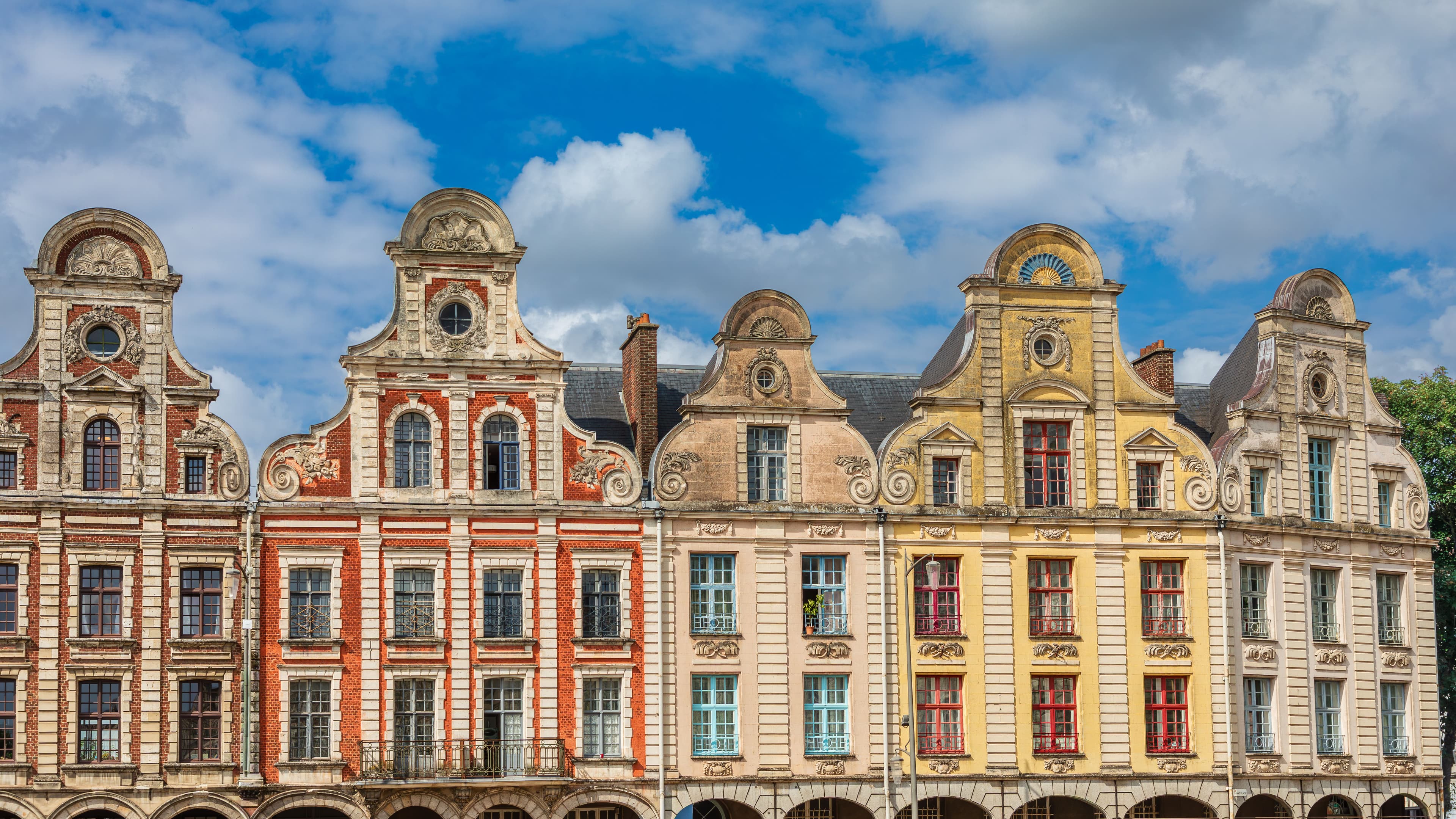 Façades de la Grand Place d'Arras